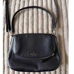 Kate Spade Black Pebbled Leather Crossbody Bag Flap Gold Hardware PXRU5486